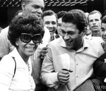 Sofoot.com Img Elza Soares Pour L Amour De Garrincha 1642847287 X600 Articles Alt 509860