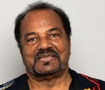 Le Monde.fr 9047b3f 7939744 Bonga 0021