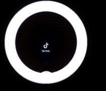 Protocol Tiktok With A Ring Light